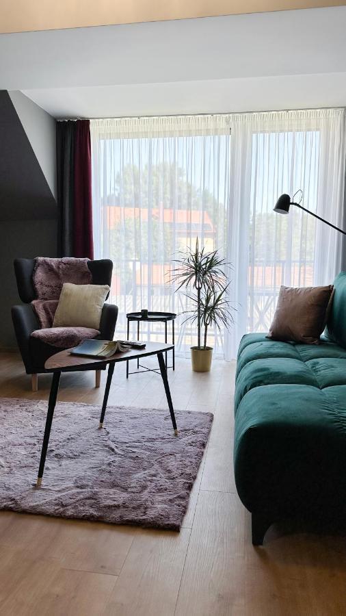 Linden Apartman 107 Glamour (Adults Only) Mosonmagyaróvár Exterior foto